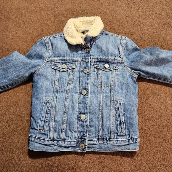 Gap Denim Girl's Blue Trucker Sherpa Jacket Size Medium - Picture 2 of 10